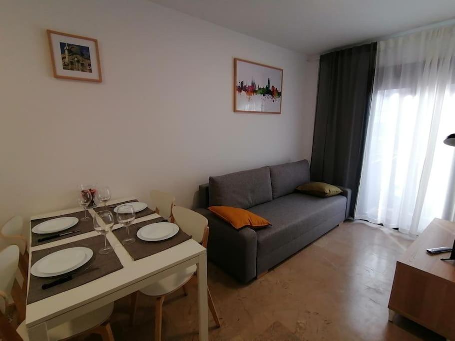 Piso Pl 2B, 20Min Plaza Cataluna Sant Adria de Besos Exteriér fotografie